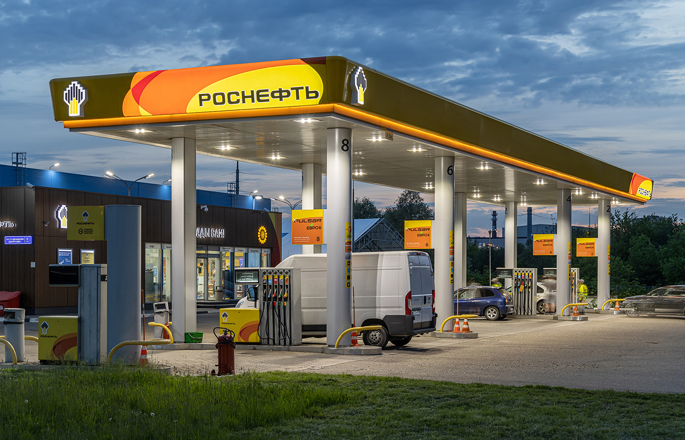 Производство и строительство конструкций Роснефть, стела АЗС, цена